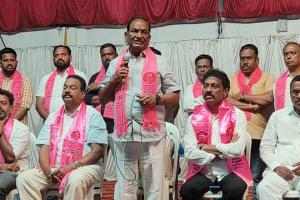 ధర్మపురి మున్సిపాలిటీ ఎన్నికలు: 15 వార్డుల అభ్యర్థుల పేర్ల ప్రకటన