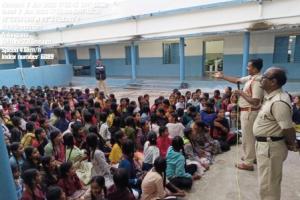 సైబర్ నేరాలపై అవగాహన సదస్సు 