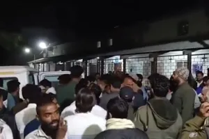 మధ్యప్రదేశ్‌ ఉజ్జయినిలో చెలరేగిన హింస – నిషేధాజ్ఞలు విధించిన పోలీసులు