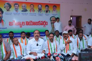 స్పీకర్ క్లిన్ చిట్: జగిత్యాల ఎమ్మెల్యే డా. సంజయ్ బీఆర్‌ఎస్‌లోనే