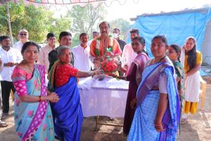 అధికార పార్టీ అండతోనే అభివృద్ధి సాధ్యం: ఎమ్మెల్యే సంజయ్ కుమార్