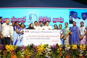 జిల్లాల రద్దు లేదు, సింగరేణి మెడికల్ బోర్డు కొనసాగుతుంది: సీఎం రేవంత్ రెడ్డి స్పష్టత