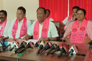 ధర్మపురిలో ఏం అభివృద్ధి చేశారో చెప్పాలి – మంత్రి లక్ష్మణ్ కుమార్‌కు కొప్పుల ఈశ్వర్ సవాల్