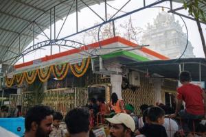 దుబ్బ రాజేశ్వర స్వామి ఆలయంపై రాజకీయ రంగుల వివాదం – భక్తుల విశ్వాసాలపై దాడేనా?