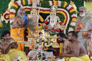అంగరంగ వైభవంగా శ్రీ రాములవారి పట్టాభిషేకం