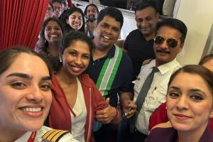 దుబాయ్ నుంచి తొలి ప్రత్యేక విమానం – 149 మంది ఢిల్లీకి చేరిక