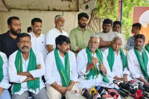 “కాళేశ్వరం పై లక్ష కోట్లు ఆరోపణలు అసత్యం – మేడిగడ్డ పునరుద్ధరణ ఎందుకు చేయట్లేదు?”: జీవన్ రెడ్డి ఫైర్