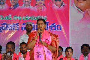 బి.ఆర్.ఎస్ బహిరంగ సభ విజయవంతం చేయండి