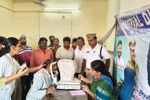 సురక్షితంగా గమ్యస్థానాలకు చేర్చడం డ్రైవర్ల ప్రధాన బాధ్యత