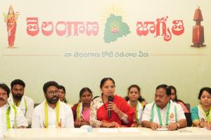 వెయ్యి ఏండ్లయినా బీఆర్ఎస్ మారదు: కల్వకుంట్ల కవిత