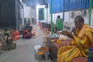 ఘనంగా కుంకుమార్చనలు, విశేష సంఖ్యలో పాల్గొన్న మహిళలు