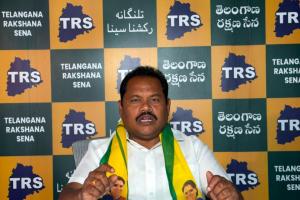 తెలంగాణ నీటి హక్కులను హరిస్తున్నా సీఎం మౌనమెందుకు?
