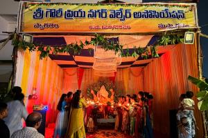 శ్రీ గౌరీ ప్రియ నగర వెల్ఫేర్ అసోసియేషన్ గణేష్ మండపం వద్ద కొనసాగుతున్న ఆధ్యాత్మిక కార్యక్రమాలు