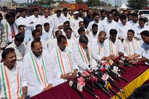 కేటీఆర్‌కు దళితులు, బలహీనవర్గాల సంక్షేమం పట్టలేదు