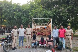 టేకు చెట్ల దొంగతనానికి  పాల్పడిన నలుగురు అరెస్ట్