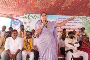 అమరులు కలలుగన్న సమాజాన్ని నిర్మించాలి : కల్వకుంట్ల కవిత