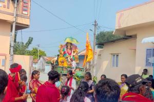స్థంభం పల్లి లో అంగరంగ వైభవం గా అమ్మ వారి ఊరేగింపు కార్యక్రమం 