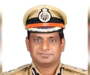 సీనియర్ IPS అధికారి సంజయ్ సస్పెన్షన్ మరో ఆరు నెలలు పొడిగింపు