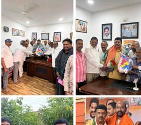 కరీంనగర్ కాంగ్రెస్ అధ్యక్షుడు వైద్యుల అంజన్‌కుమార్‌కు వివిధ కుల సంఘాల నాయకుల అభినందనలు