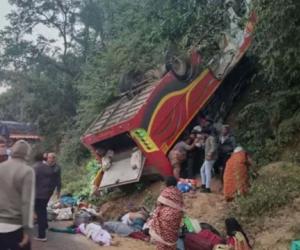 అల్లూరి సీతారామ రాజు జిల్లాలో ఘోర బస్సు ప్రమాదం – 9 మంది మృతి