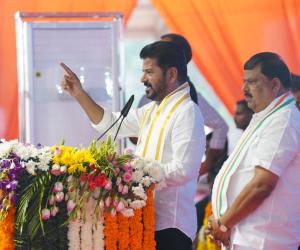 తెలంగాణ ను దేశంలో ఆదర్శంగా నిలపడమే లక్ష్యం: రేవంత్ రెడ్డి 