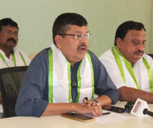 కవితమ్మపై తప్పుడు ప్రచారం ఆపాలి.. నిరాధార ఆరోపణలకు తీవ్ర పరిణామాలు: తెలంగాణ జాగృతి నేతలు