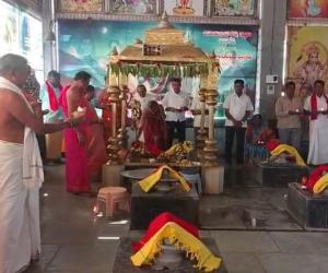 మాస శివరాత్రి సందర్భంగా సహస్ర లింగాలకు సహస్ర వస్త్రాల అలంకరణ ప్రత్యేక పూజలు 