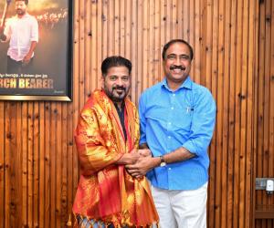 యావర్ రోడ్డు విస్తరణ జరిగితేనే రాజకీయాల్లో కొనసాగుతా:?