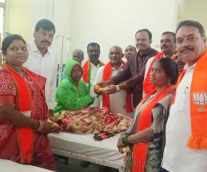 దేశ సేవకు జీవితాన్ని అంకితం చేసిన జాతీయవాది వాజపేయి  -బిజెపి పట్టణ అధ్యక్షులు కొక్కు గంగాధర్