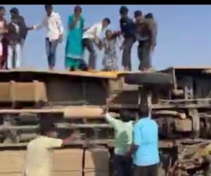 శంషాబాద్ వద్ద స్కూల్ బస్సు బోల్తా – పలువురు విద్యార్థులకు గాయాలు