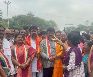 మెట్టుగూడలో కాంగ్రెస్ మహా  పాదయాత్ర  ; GHMC ఎన్నికల్లో గెలుపే లక్ష్యం