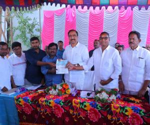 తుంగురు గ్రామంలో 20 లక్షలతో నూతన గ్రామపంచాయతీ భవన నిర్మాణానికి భూమిపూజ చేసిన జగిత్యాల శాసనసభ్యులు డా సంజయ్ కుమార్