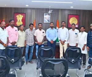 మర్యాదపూర్వకంగా జిల్లా కలెక్టర్ ను కలిసిన ప్రెస్ క్లబ్ నూతన కార్యవర్గం