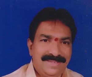 బి ఆర్ఎస్ పార్టీ పట్టణ అధ్యక్ష పదవికి గట్టు సతీష్ రాజీనామా