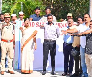 రోడ్డు భద్రత నియమాలు పాటించడం మనందరి భాద్యత  * జిల్లా కలెక్టర్ బి. సత్యప్రసాద్