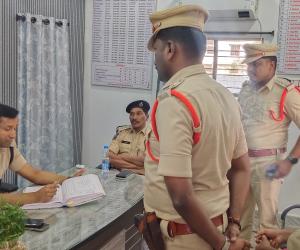 కోరుట్ల పోలీస్ స్టేషన్ ను ఆకస్మిక తనిఖీ చేసిన జిల్లా ఎస్పీ  అశోక్ కుమార్ 