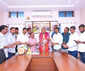 జగిత్యాల మున్నూరు కాపు వర్తక–వ్యాపార సంఘం 2026 క్యాలెండర్ ఆవిష్కరణ