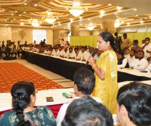 కులగణనలో బీసీలకు కేంద్రం ద్రోహం : కల్వకుంట్ల కవిత 