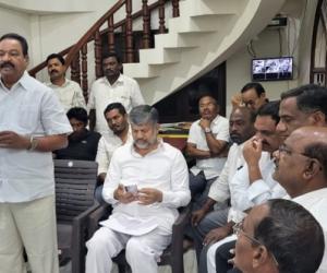 కేసీఆర్‌పై రాజకీయ వేధింపులకు నిరసనగా ఆందోళనలకు పిలుపు