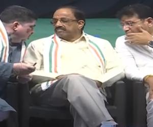 కరీంనగర్ కార్పొరేషన్‌ను కాంగ్రెస్ కైవసం చేసుకుంటుంది: మంత్రులు