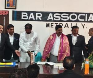 ల్యాండ్‌మార్క్ తీర్పుకు కారణమైన న్యాయమూర్తికి మెట్‌పల్లి బార్ సన్మానం