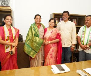 తెలంగాణ జాగృతిలో చేరిన మాజీ ఎమ్మెల్యే కావేటి సమ్మయ్య కుమారుడు మనోహర్