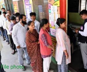 పోలింగ్ బూత్‌లో మైనర్ ఓటింగ్ ఘటన