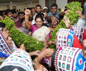 ఘనంగా కల్వకుంట్ల కవిత జన్మదిన వేడుకలు - గోధుమలతో భారీ చిత్రం, డాక్యుమెంటరీ విడుదల