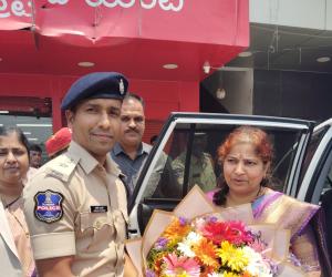 హైకోర్టు జడ్జి శ్రీ రేణుక యార ని మర్యాదపూర్వకంగా కలిసిన జిల్లా ఎస్పీ  అశోక్ కుమార్