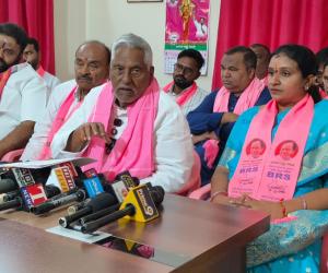 జగిత్యాల ఎమ్మెల్యే వైఖరి విడ్డూరంగా ఉంది  - మాజీ మంత్రి టి.జీవన్ రెడ్డి 