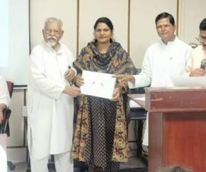 మహిళలు అన్ని రంగాల్లో పురుషులతో సమానంగా ఎదగాలి :చిన్నారెడ్డి 