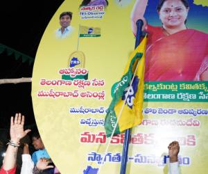 బీజేపీ తెలంగాణకు సవతి తల్లి ప్రేమ చూపుతోంది.. ముషీరాబాద్ జండా పండగలో  కల్వకుంట్ల కవిత