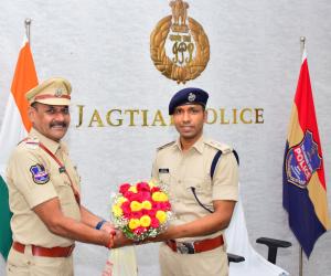 పదోన్నతి పొందిన ఎస్‌.ఐ వెంకటేశ్వర్లకు ఎస్పీ శుభాకాంక్షలు