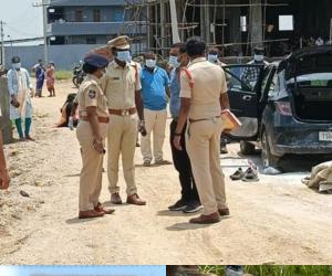 ఎల్కతుర్తిలో కారులో అనుమానాస్పద మృతదేహం కలకలం